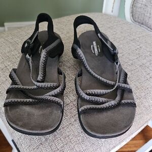 Merrell Women's Gray Strappy Sandals